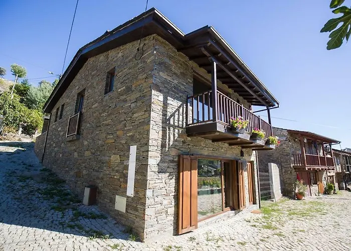 Casa Da Portela مزرعة للإقامة